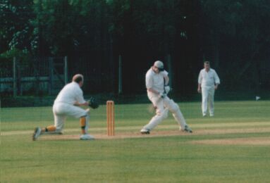 Paul Henderson batting